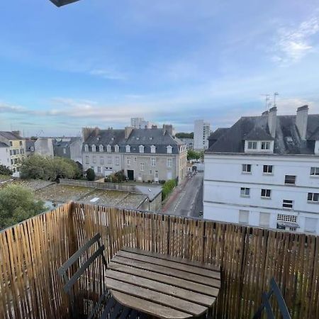 Charmant Appartement T3 Avec Balcon, Centre-Ville Lorient Exterior photo